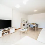 Betty's House 公寓 波尔蒂芒