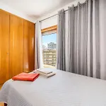 Betty's House 波尔蒂芒